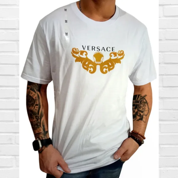 Camiseta Versace Malha Italiana, tamanho M.